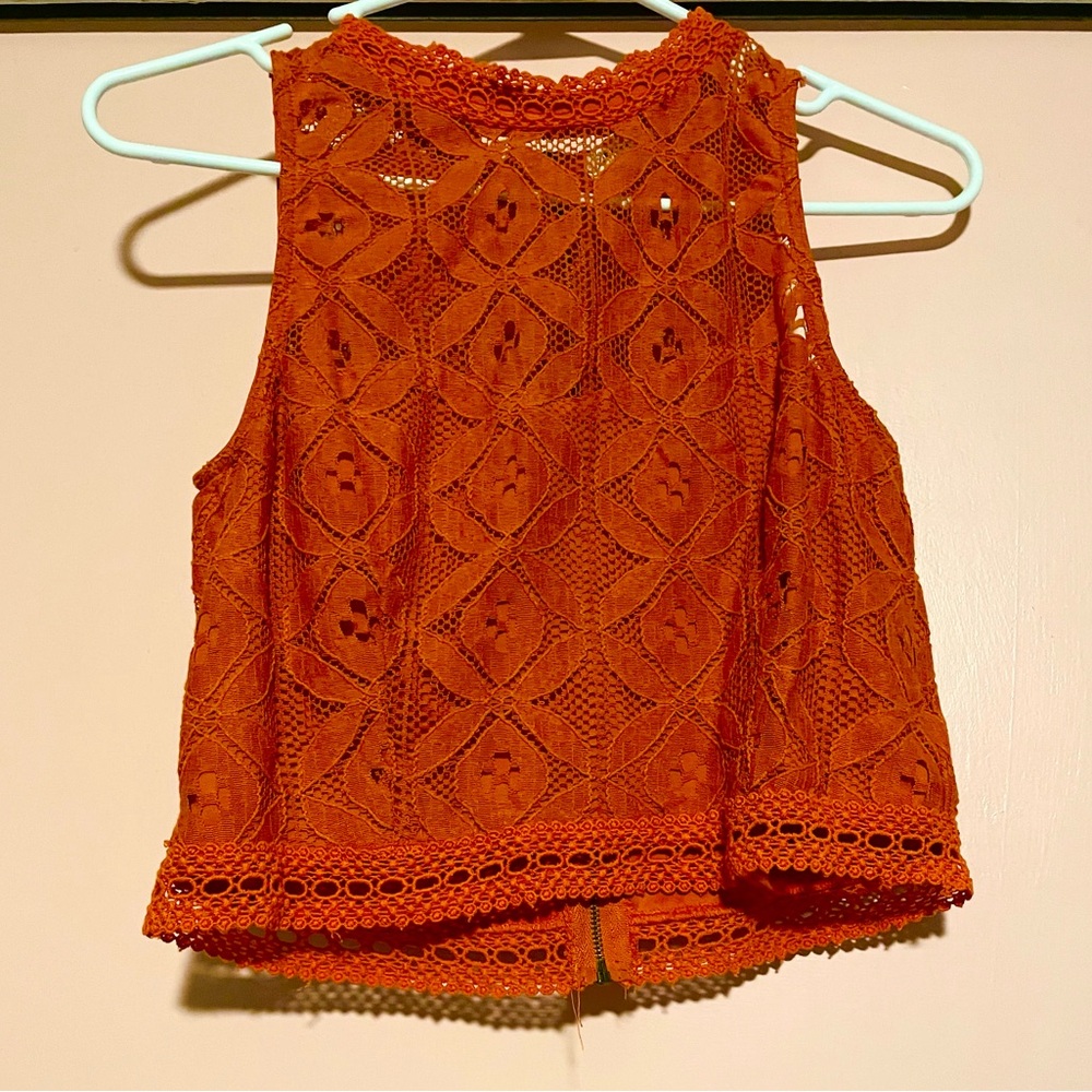 Skylar & Jade Lace Crop Top
